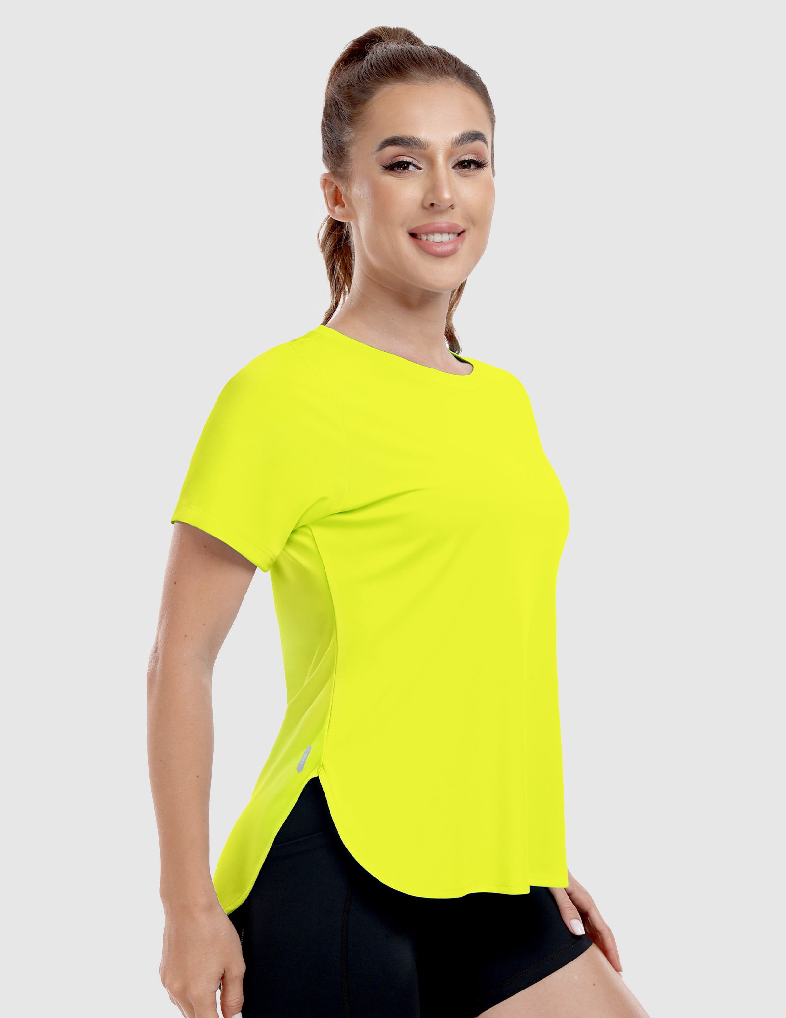 MIER Women's Lightweight Crew Neck Workout Shirt – UPF 50+ Sun Protection Women Active Shirt