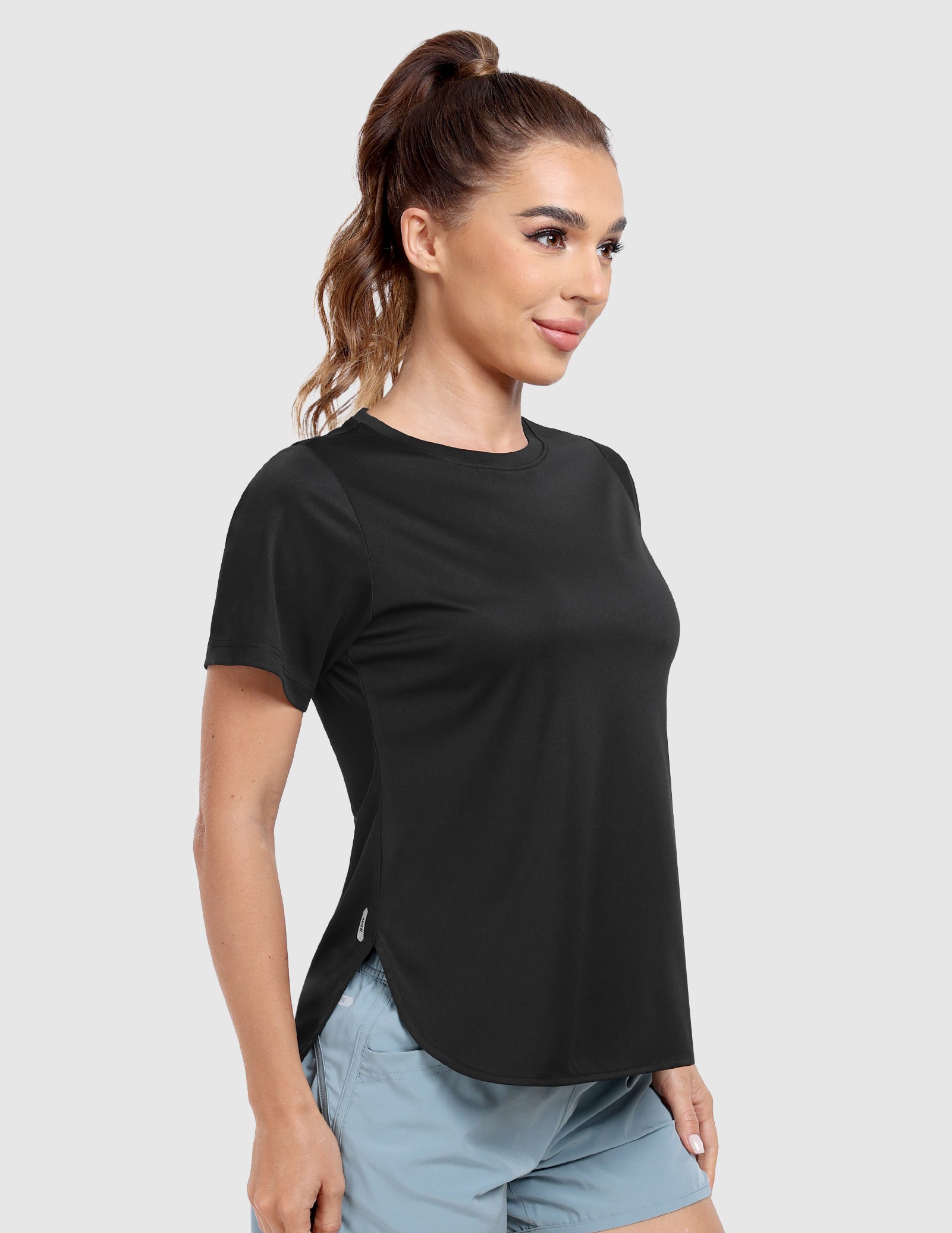 MIER Women's Lightweight Crew Neck Workout Shirt – UPF 50+ Sun Protection Women Active Shirt Black / XS