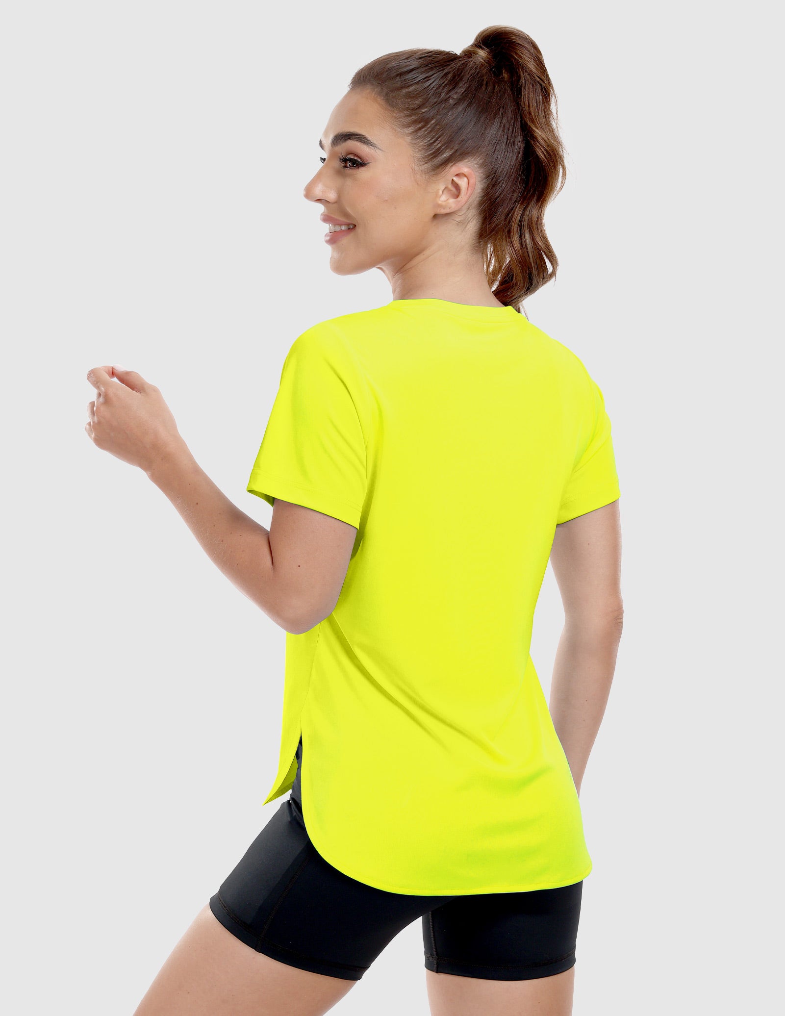 MIER Women's Lightweight Crew Neck Workout Shirt – UPF 50+ Sun Protection Women Active Shirt