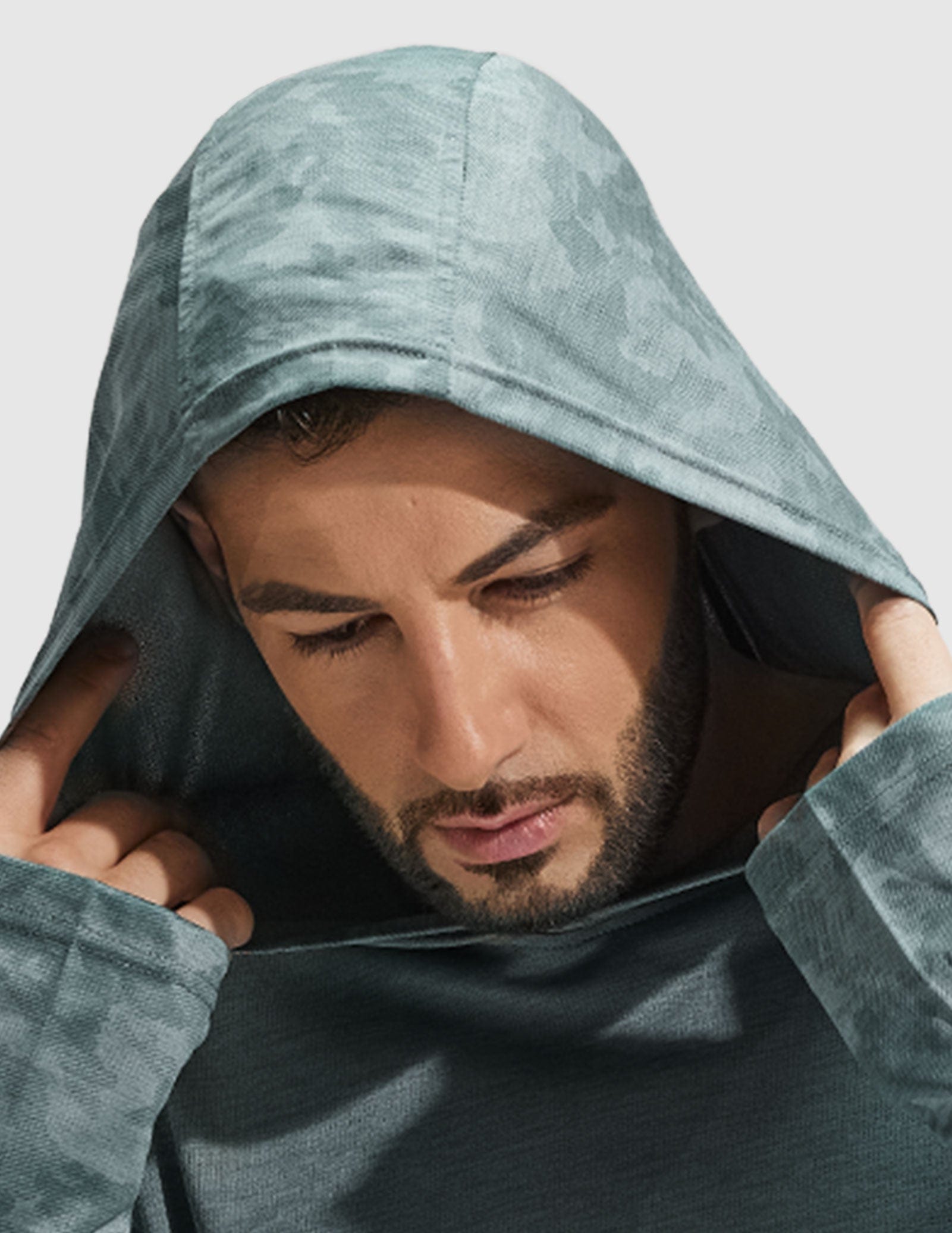 MIER Men's Camouflage-Sleeve Long-Sleeve Performance Hoodie Men's T-Shirts
